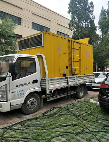 八步发电车出租-柴油发电机组排烟系统设计要求及其考虑因素