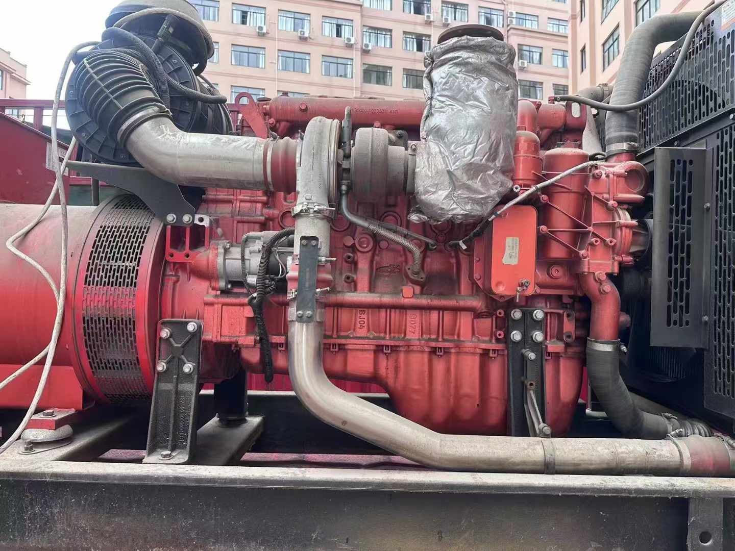 八步如何选择适合 600kW 柴油发电机组的过载保护器？
